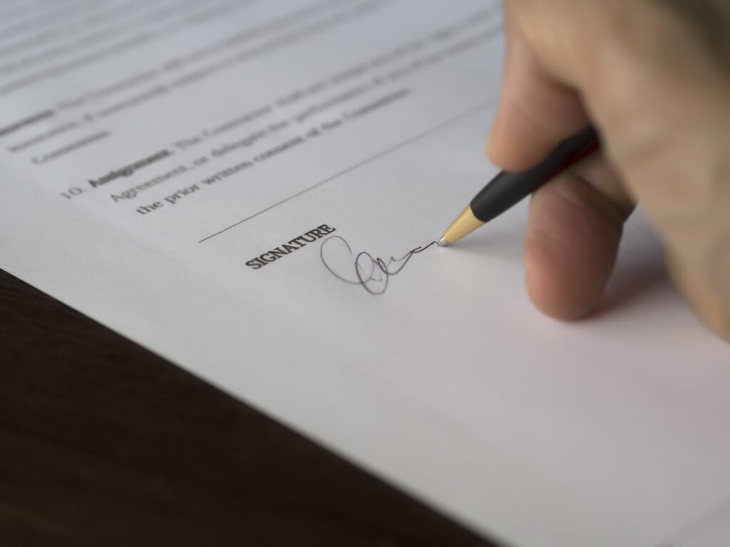 Sugar Daddy Contract: What A Sugar Daddy And Baby Should Know